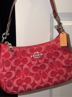 NWOT Coach Outlet Teri Shoulder Bag In Signature Denim